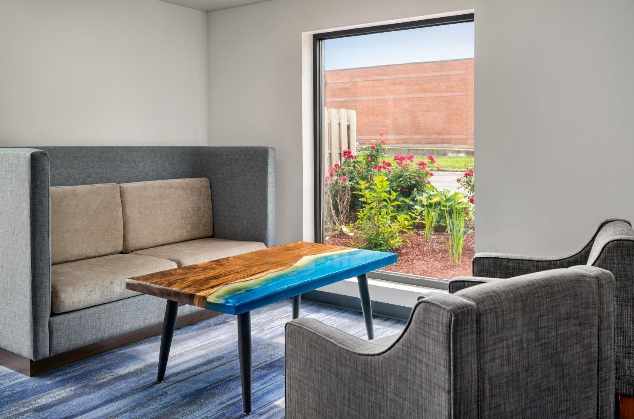 La Quinta Inn By Wyndham Columbus Airport Area Exteriör bild