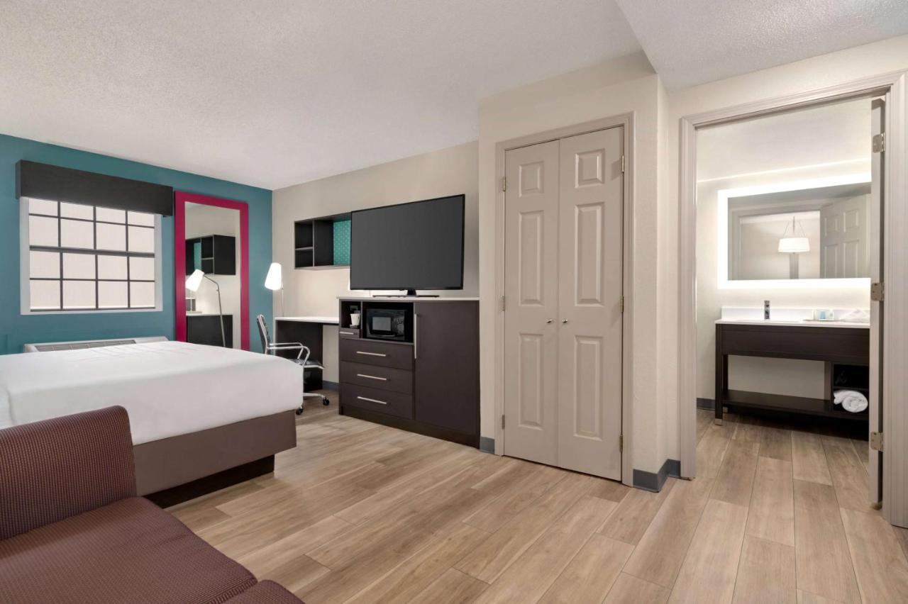 La Quinta Inn By Wyndham Columbus Airport Area Exteriör bild
