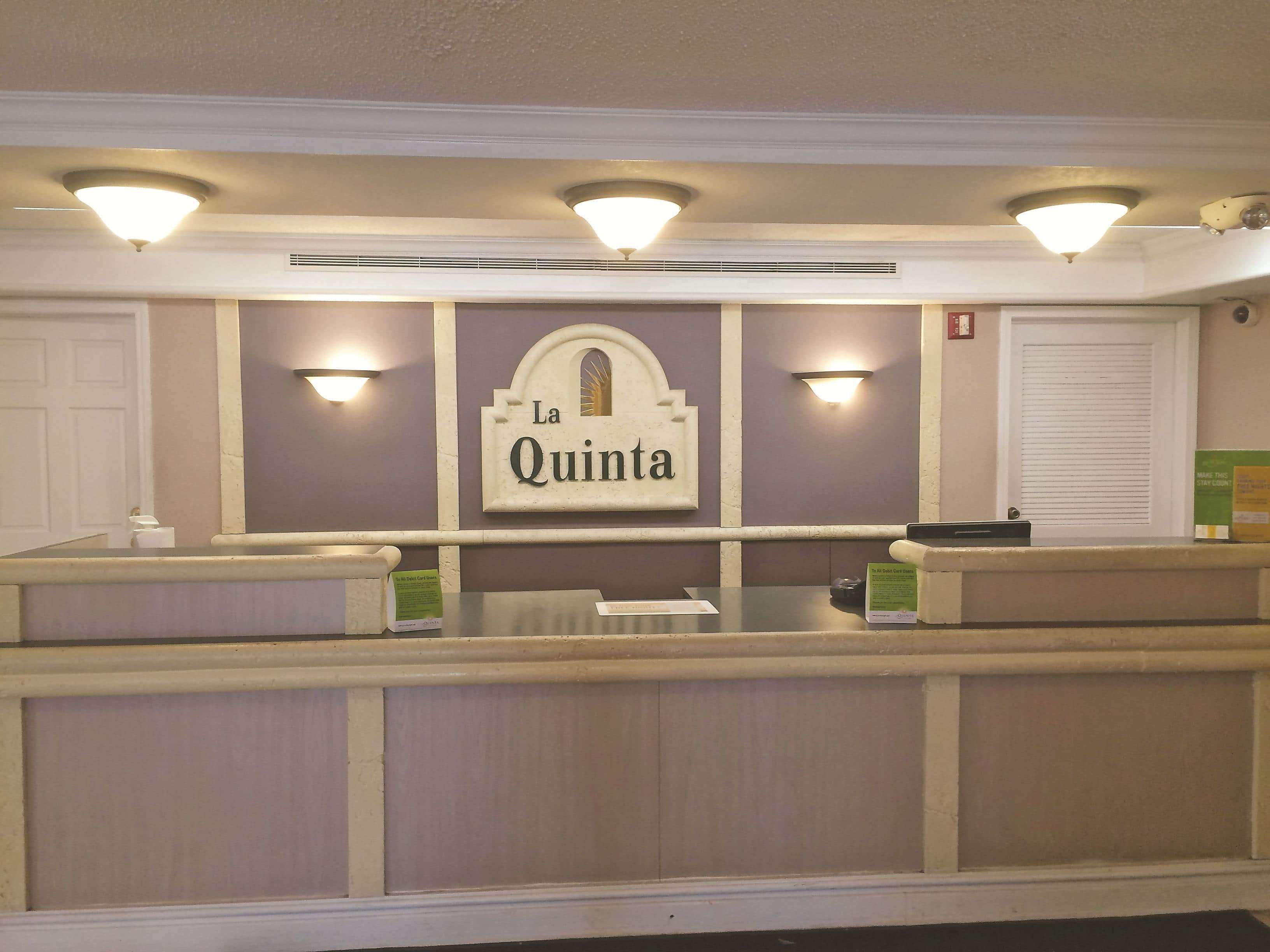 La Quinta Inn By Wyndham Columbus Airport Area Exteriör bild