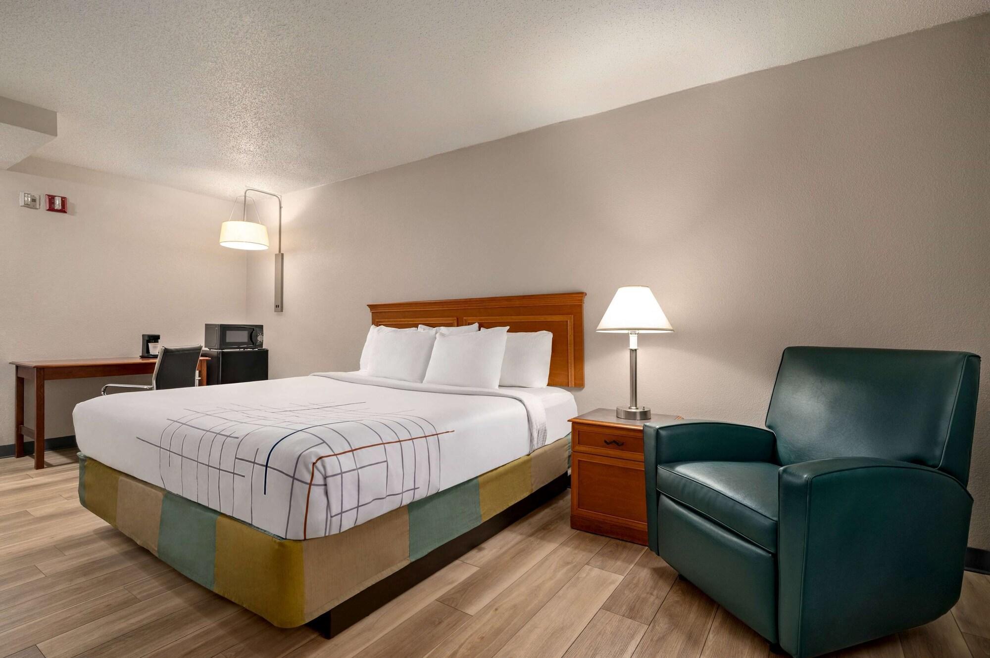 La Quinta Inn By Wyndham Columbus Airport Area Exteriör bild